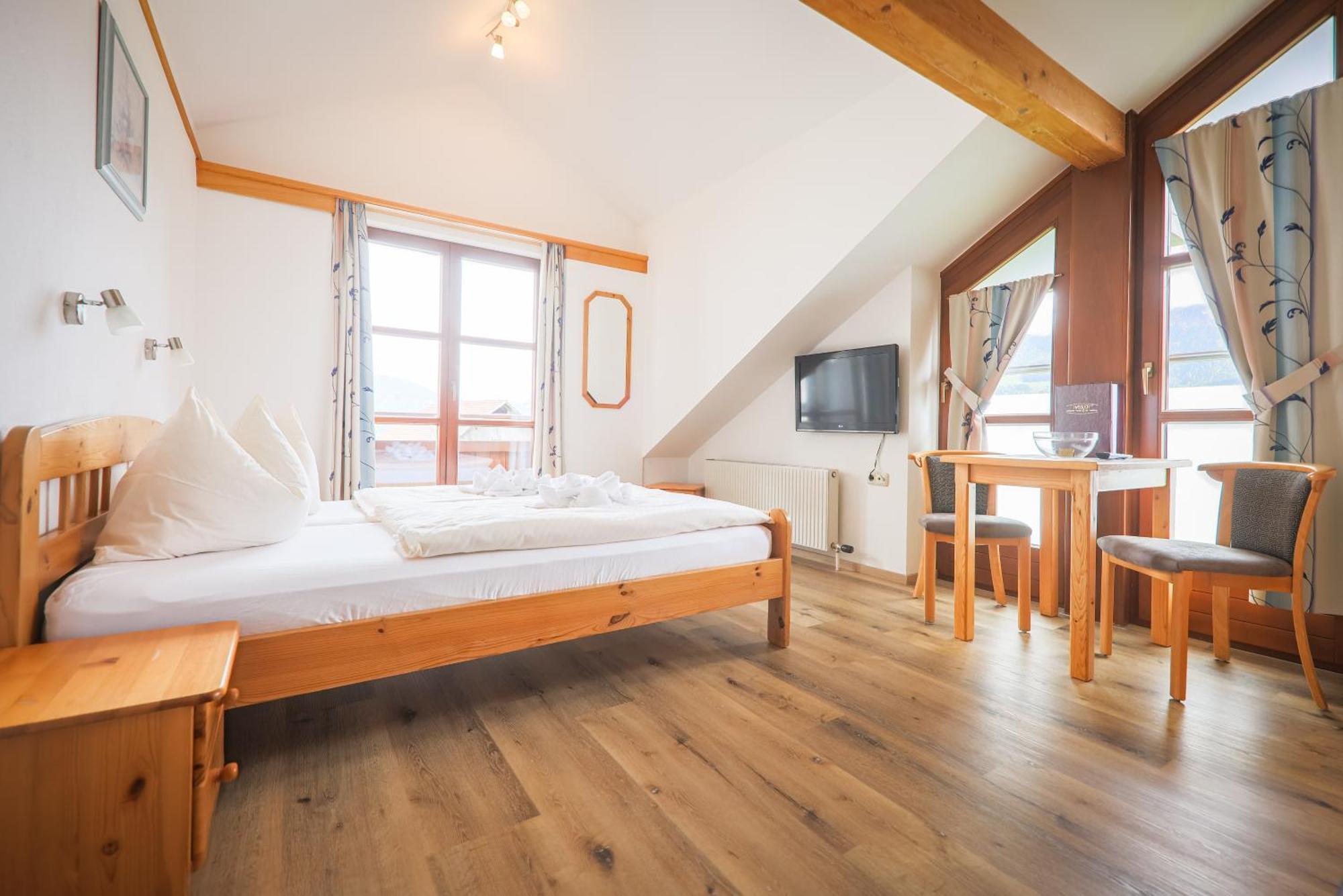Restaurant - Cafe - Pension Hassler Berg im Drautal Exteriér fotografie
