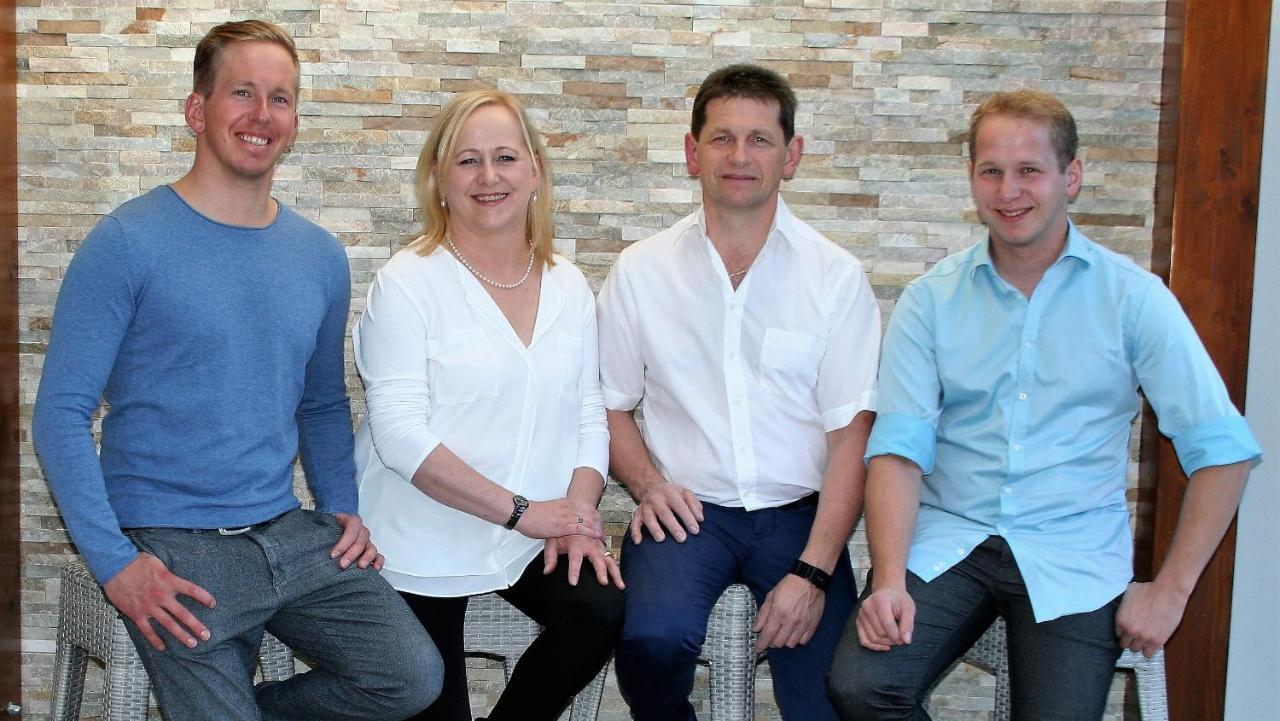 Restaurant - Cafe - Pension Hassler Berg im Drautal Exteriér fotografie