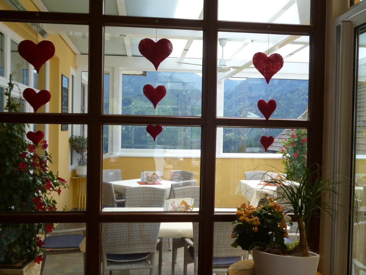 Restaurant - Cafe - Pension Hassler Berg im Drautal Exteriér fotografie
